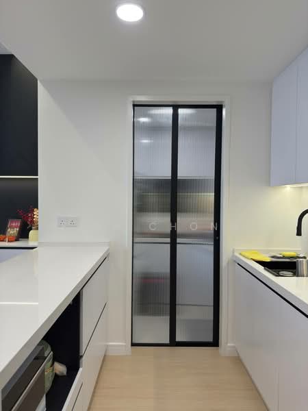 Kondominium untuk Dijual di Emerald Hill - Fish Chong - Kitchen - PropertyGuru.com.my