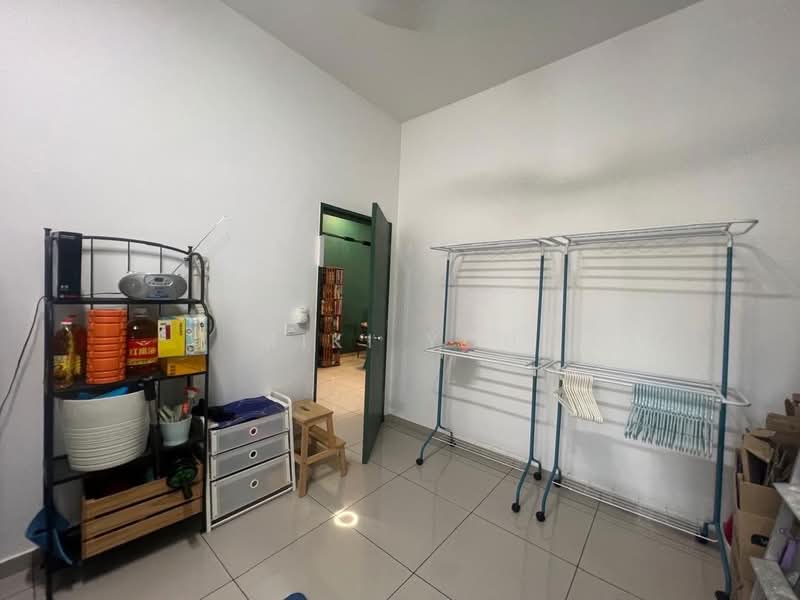 Rumah Teres 2 Tingkat untuk Dijual di Bandar Rimbayu (Telok Panglima Garang) - Miki You - Interior - PropertyGuru.com.my