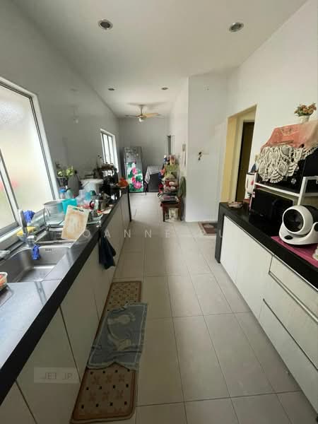 Rumah Berkembar untuk Dijual di Ambang Botanic (Klang) - Joanne Pua - Kitchen - PropertyGuru.com.my