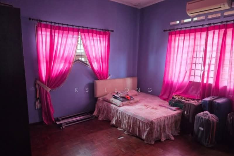 2-storey Terraced House for Sale in Taman Bestari Indah (Ulu Tiram) - KS Leong - PropertyGuru.com.my