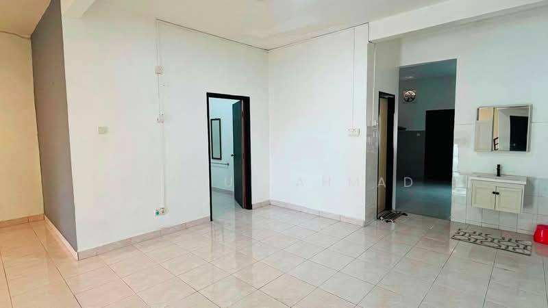Rumah Teres 2-Tingkat untuk Disewa di Taman Desa Tebrau (Tebrau) - Annuur Ahmad - PropertyGuru.com.my