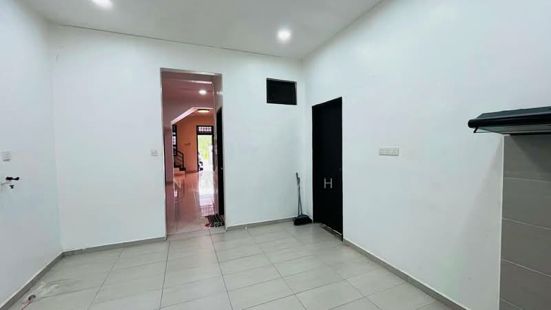 Rumah Teres 2-Tingkat untuk Disewa di Taman Desa Tebrau (Tebrau) - Annuur Ahmad - PropertyGuru.com.my