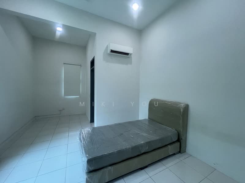 2-storey Terraced House for Sale in Bandar Rimbayu (Telok Panglima Garang) - Miki You - Bedroom - PropertyGuru.com.my