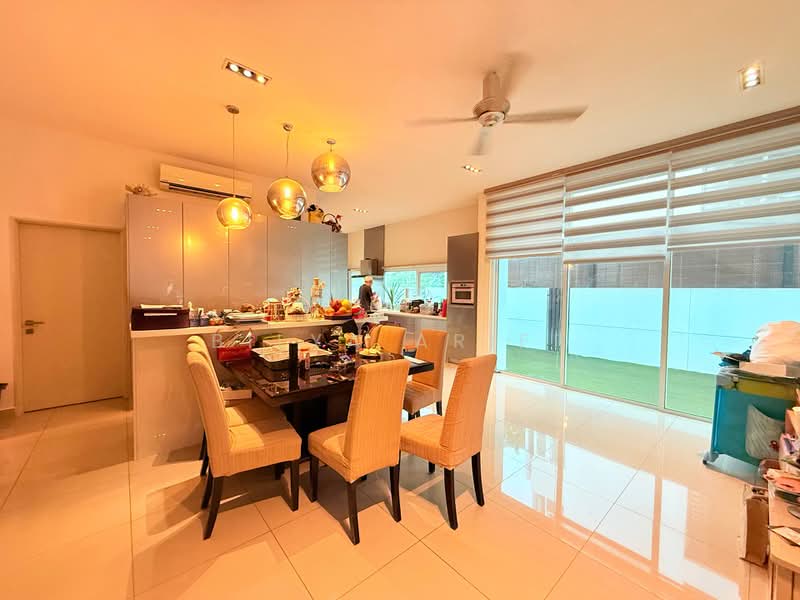 Semi-Detached House for Sale in Cyberjaya (Selangor) - BILYA ARIFF - Dining Room - PropertyGuru.com.my