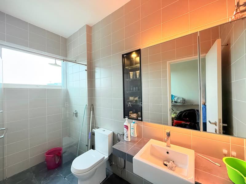 Semi-Detached House for Sale in Cyberjaya (Selangor) - BILYA ARIFF - Bathroom - PropertyGuru.com.my