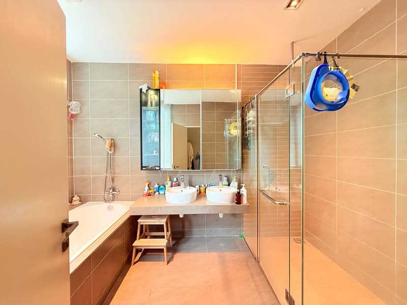 Semi-Detached House for Sale in Cyberjaya (Selangor) - BILYA ARIFF - Bathroom - PropertyGuru.com.my