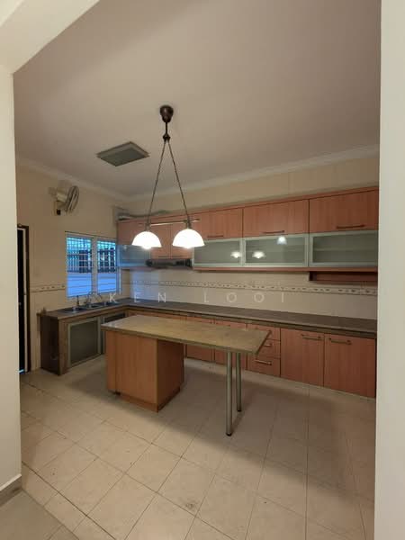 2.5-storey Terraced House for Sale in Segambut (Kuala Lumpur) - Ken Looi - Kitchen - PropertyGuru.com.my