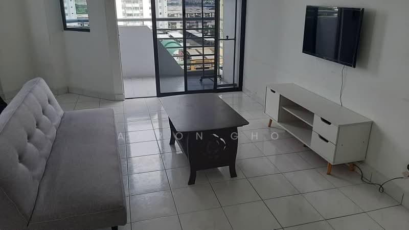Pangsapuri untuk Disewa di Desa Universiti - Aaron Gho - Living Room - PropertyGuru.com.my