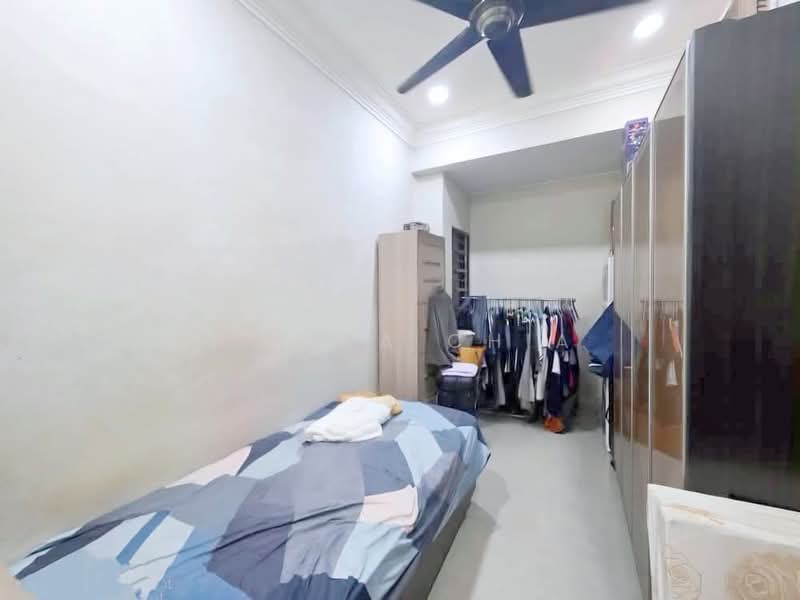 Rumah Teres 1-Tingkat untuk Dijual di Taman Johor Jaya (Johor Bahru) - Stella - Bedroom - PropertyGuru.com.my