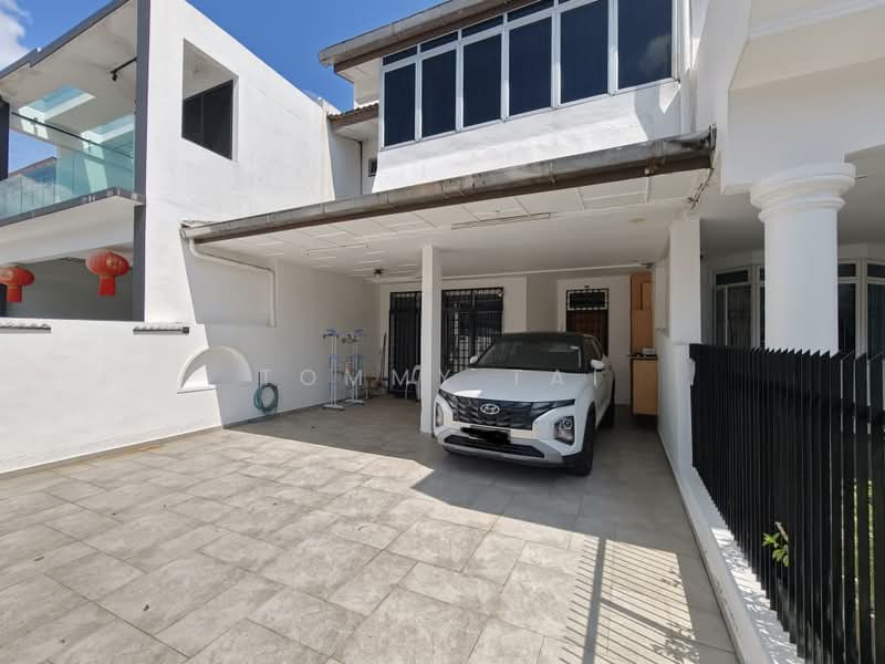 Rumah Teres 2-Tingkat untuk Dijual di Taman Pelangi (Johor Bahru) - Tommy Tai - Exterior - PropertyGuru.com.my