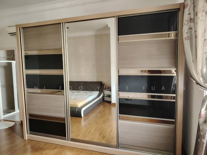 3-storey Terraced House for Rent in Setia Alam (Selangor) - Veni Foo Yoke Fuang - Bedroom - PropertyGuru.com.my