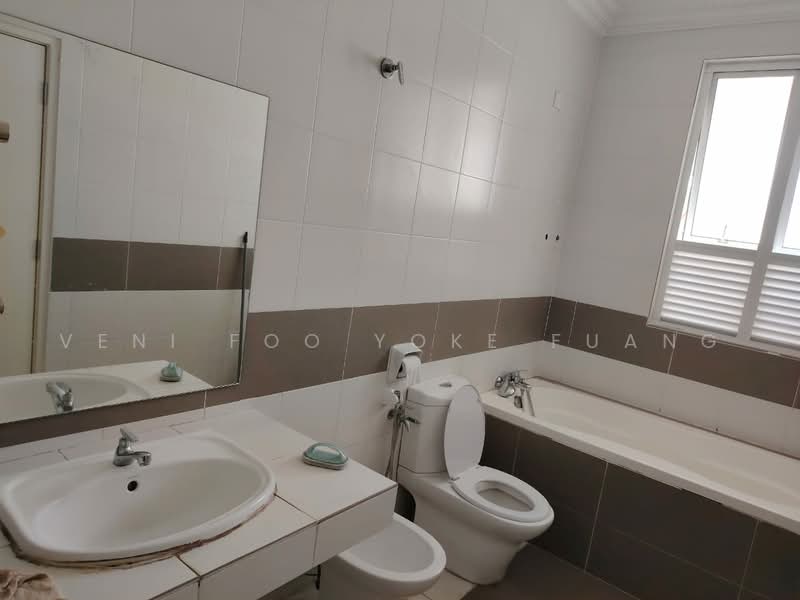 Rumah Teres 3-Tingkat untuk Dijual di Setia Alam (Selangor) - Veni Foo Yoke Fuang - Bathroom - PropertyGuru.com.my