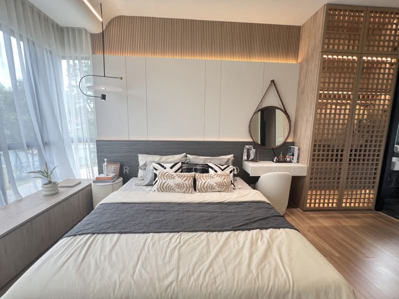 Service Residence for Sale at Tuan Straits Residency - Berry Choong - Bedroom - PropertyGuru.com.my