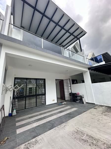 2-storey Terraced House for Sale in Bandar Baru Permas Jaya (Permas Jaya) - Tommy Tai - Exterior - PropertyGuru.com.my