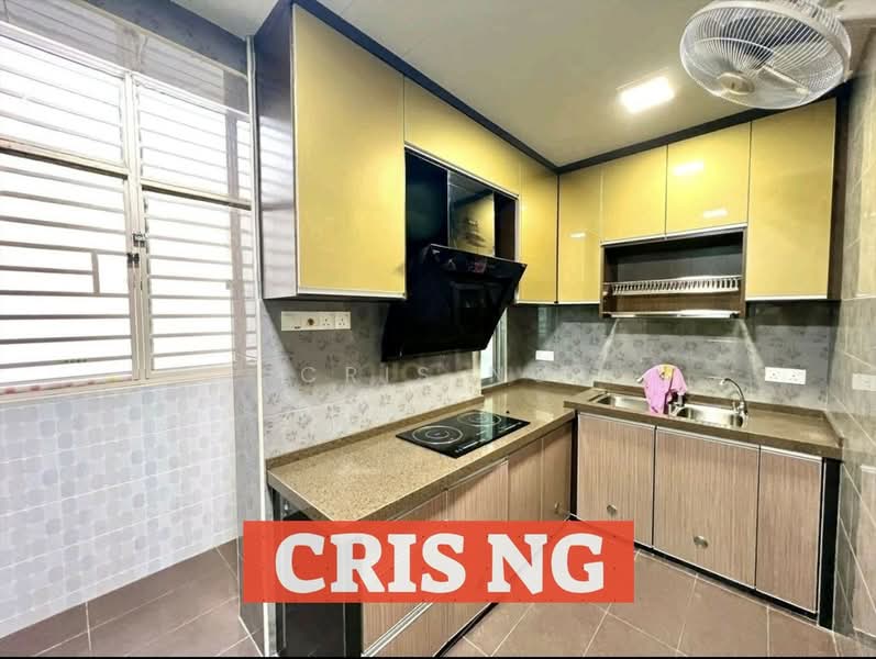 Condominium for Rent at The Golden Triangle Condominium - Cris Ng - Kitchen - PropertyGuru.com.my