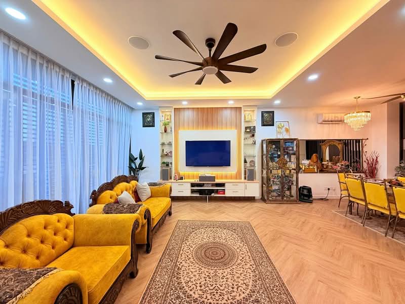 3-storey Terraced House for Sale in Cyberjaya (Selangor) - Ammeer Nadzrai - Living Room - PropertyGuru.com.my