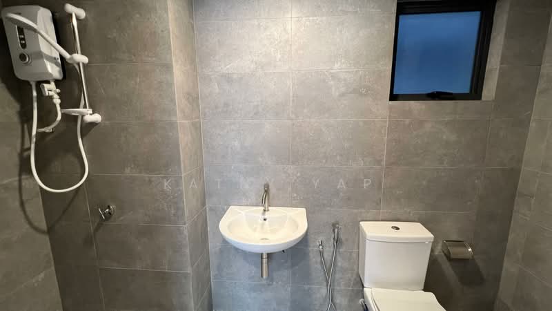 Kondominium untuk Disewa di LSH33 - Kathy Yap - Bathroom - PropertyGuru.com.my