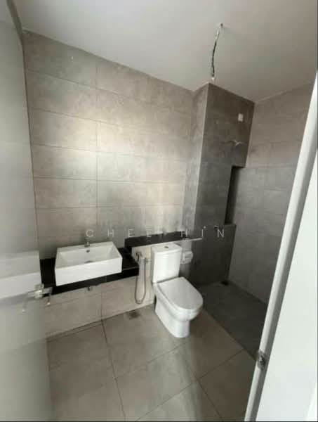 Rumah Teres 2-Tingkat untuk Dijual di Amverton Hills (Sungai Buloh) - Chee Hin - Bathroom - PropertyGuru.com.my