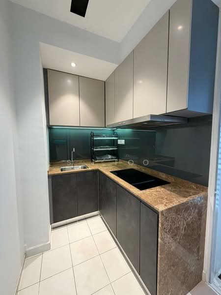 Kondominium untuk Dijual di Platino Condominium - S J Foo - Kitchen - PropertyGuru.com.my