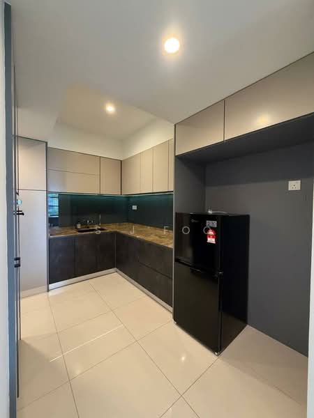 Kondominium untuk Dijual di Platino Condominium - S J Foo - Kitchen - PropertyGuru.com.my