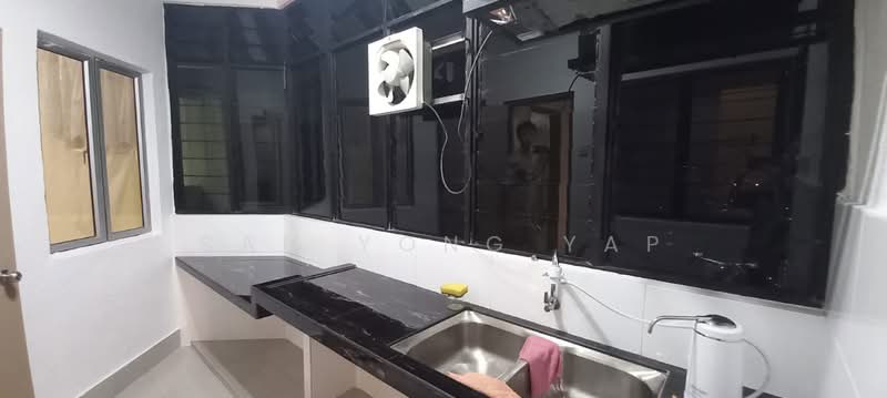Kondominium untuk Dijual di Desa Cindaimas - sau yong yap - Kitchen - PropertyGuru.com.my