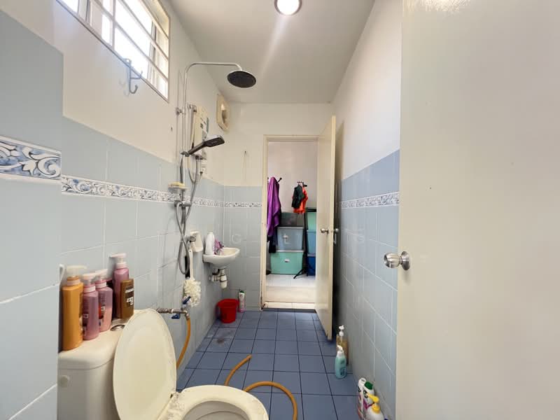Rumah Teres 2 Tingkat untuk Dijual di Bandar Mahkota Cheras (Cheras) - Angel Ng - Bathroom - PropertyGuru.com.my