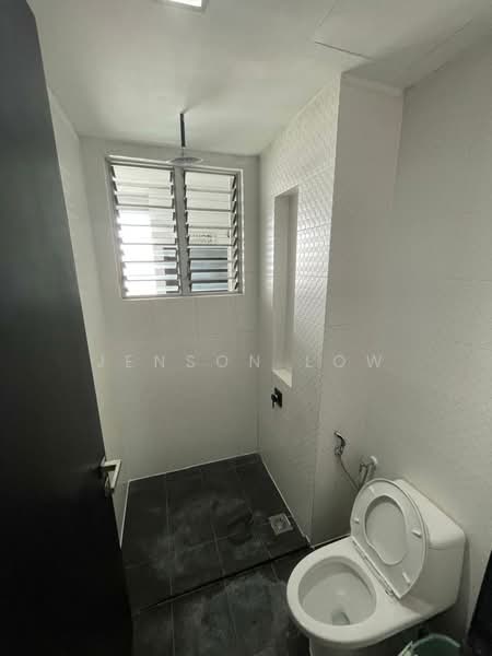 Kondominium untuk Dijual di USJ One Avenue Condo - Jenson Low - Bathroom - PropertyGuru.com.my