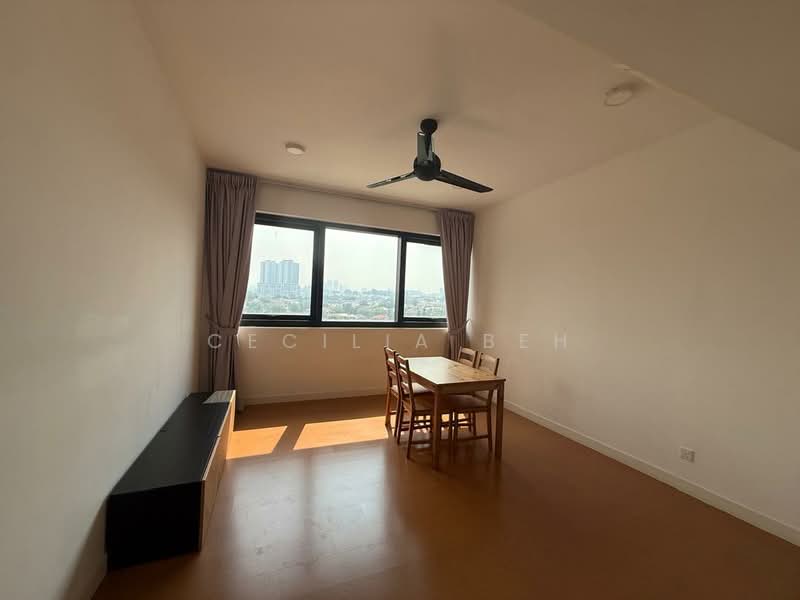 Kondominium untuk Disewa di The Hub - Cecilia Beh - Dining Room - PropertyGuru.com.my