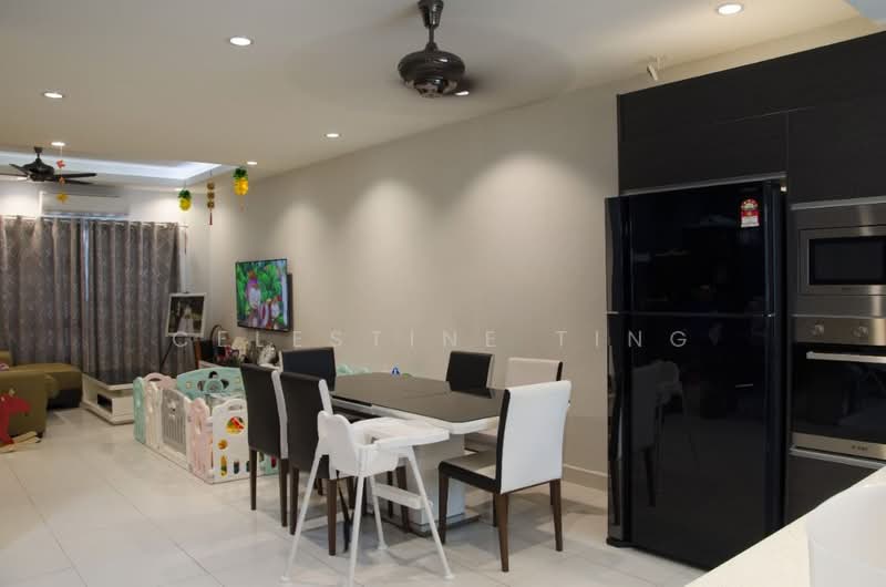 Rumah Teres 2-Tingkat untuk Dijual di Taman Pelangi Semenyih 2 (Semenyih) - Celestine Ting - Living Room - PropertyGuru.com.my