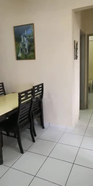 Servis Apartment untuk Disewa di Axis Crown - Charmaine Wong - Dining Room - PropertyGuru.com.my