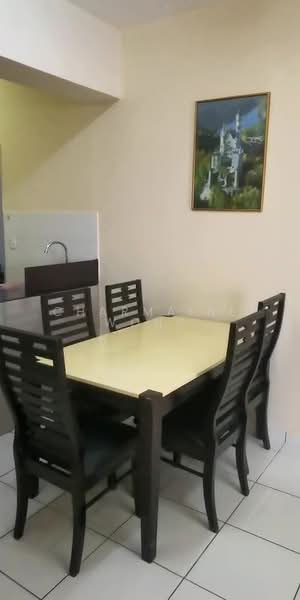 Servis Apartment untuk Disewa di Axis Crown - Charmaine Wong - Dining Room - PropertyGuru.com.my