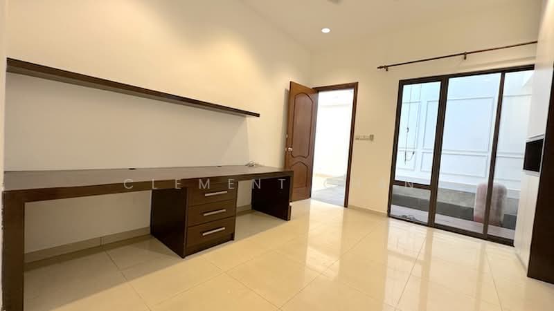 Rumah Teres 2-Tingkat untuk Dijual di Bukit Rahman Putra (Sungai Buloh) - Clement Chan - PropertyGuru.com.my