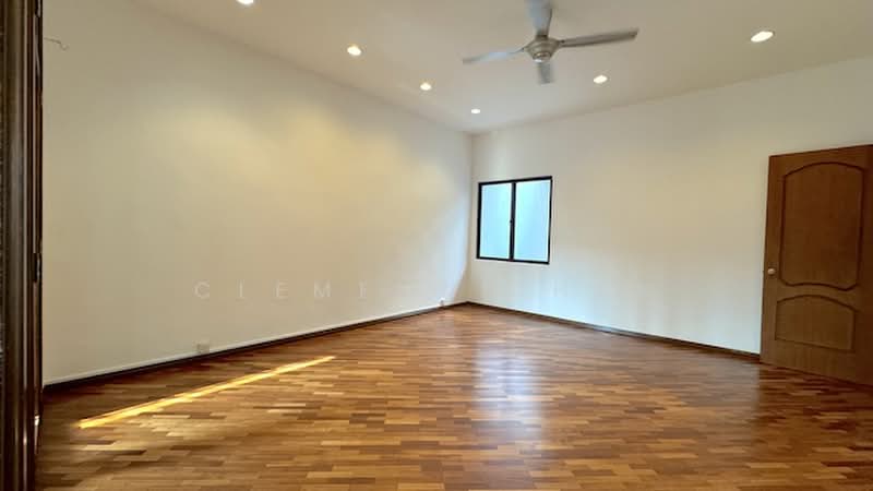 Rumah Teres 2-Tingkat untuk Dijual di Bukit Rahman Putra (Sungai Buloh) - Clement Chan - PropertyGuru.com.my