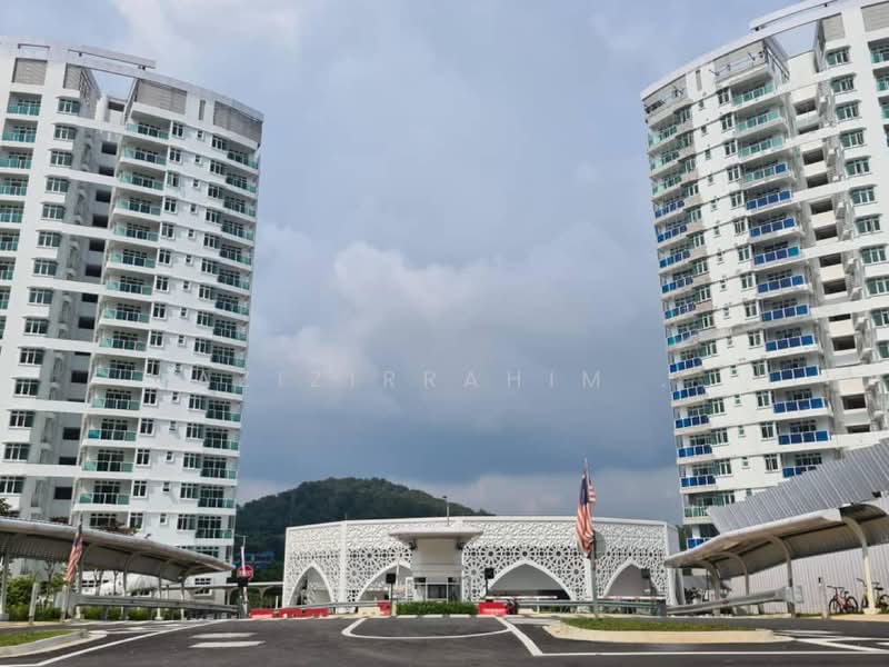 Kondominium untuk Disewa di Flora Rosa - Azizirrahim . - Exterior - PropertyGuru.com.my