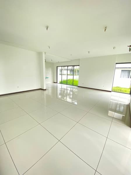 Bungalow for Sale in Elmina (Shah Alam) - Winson Tam - Living Room - PropertyGuru.com.my