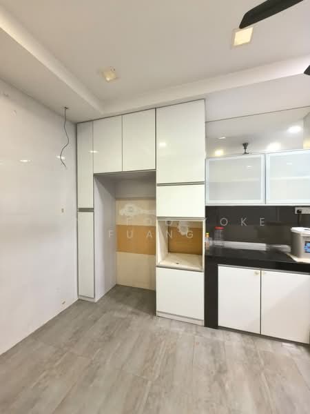 2.5-storey Terraced House for Sale in Klang (Selangor) - Veni Foo Yoke Fuang - Kitchen - PropertyGuru.com.my