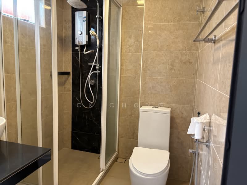 Semi-Detached House for Sale in Batu 9 (Cheras) - CK Chong - Bathroom - PropertyGuru.com.my