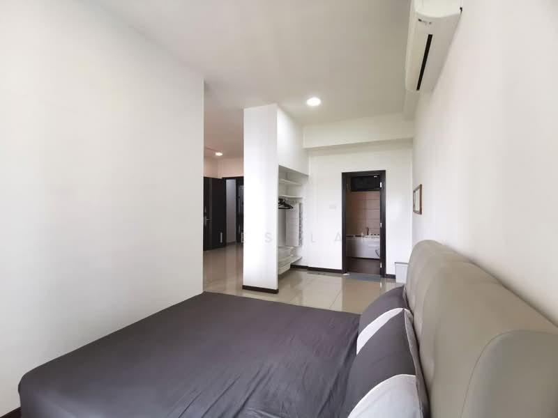 Kediaman Servis untuk Dijual di Molek Regency - Aries Lam - PropertyGuru.com.my