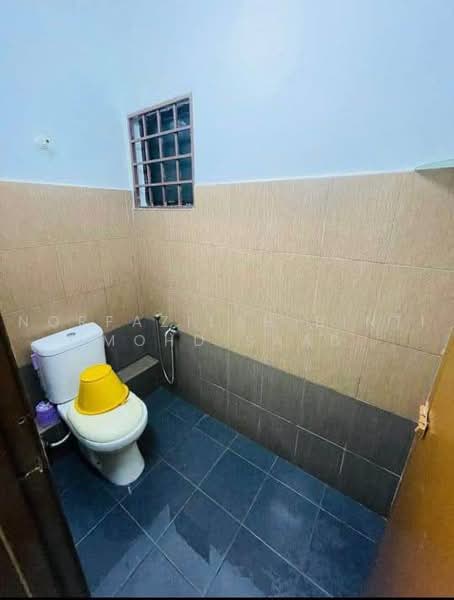 Pangsapuri untuk Dijual di Antara Apartment - Norfazilah Binti Mohd Saad - Bathroom - PropertyGuru.com.my
