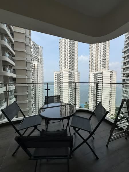 Kondominium untuk Dijual di Bay Point @ Country Garden Danga Bay - Tok CJ - Balcony - PropertyGuru.com.my