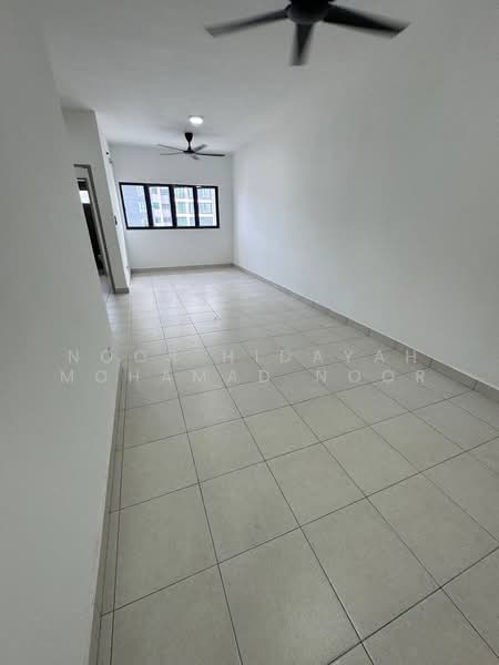 Service Residence for Sale at Flora Residency - Noor Hidayah Mohamad Noor - Living Room - PropertyGuru.com.my