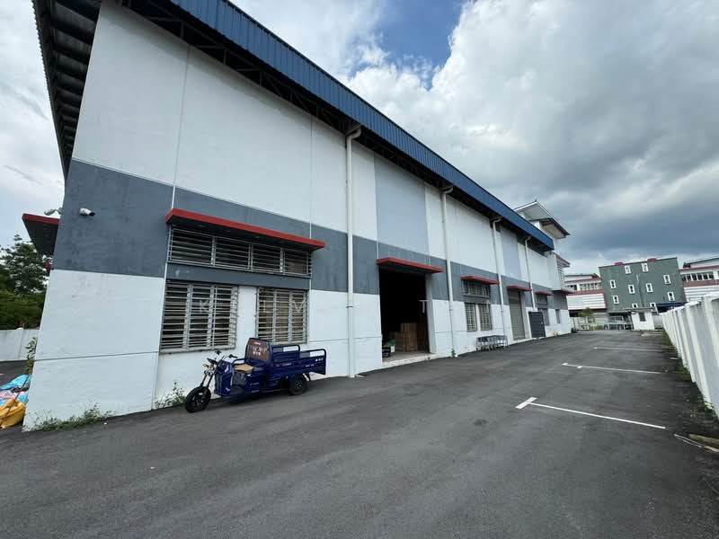 Kilang untuk Disewa di Rawang (Selangor) - Kelven Tan - Exterior - PropertyGuru.com.my