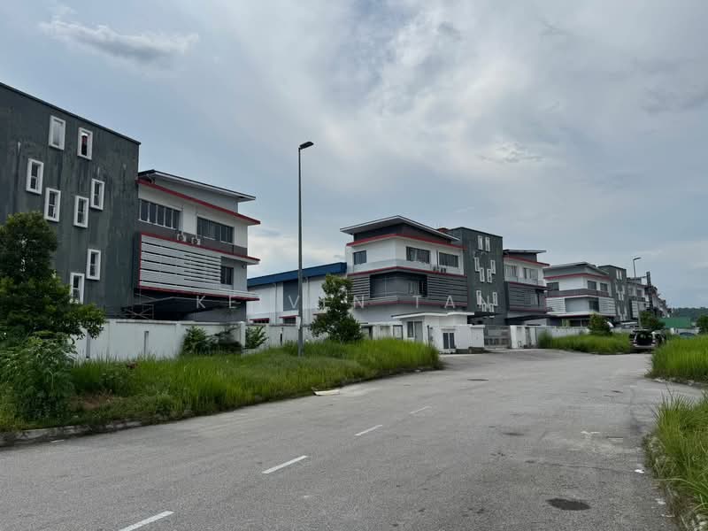 Kilang untuk Disewa di Rawang (Selangor) - Kelven Tan - Exterior - PropertyGuru.com.my