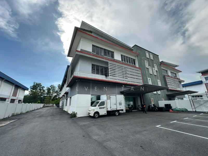 Kilang untuk Disewa di Rawang (Selangor) - Kelven Tan - Exterior - PropertyGuru.com.my