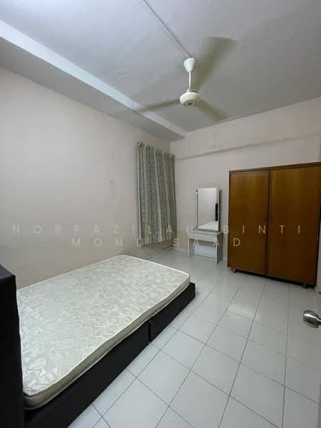 Pangsapuri untuk Dijual di Pangsapuri Lagoon Perdana - Norfazilah Binti Mohd Saad - Bedroom - PropertyGuru.com.my