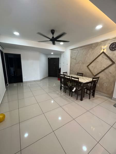 Kondominium untuk Disewa di Pasir Mutiara Condominium - Chin Siang Fong - Dining Room - PropertyGuru.com.my