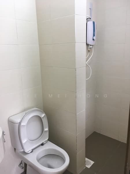 Service Residence for Sale at Platinum Lake PV 21 - Yee Mei Hong - Bathroom - PropertyGuru.com.my