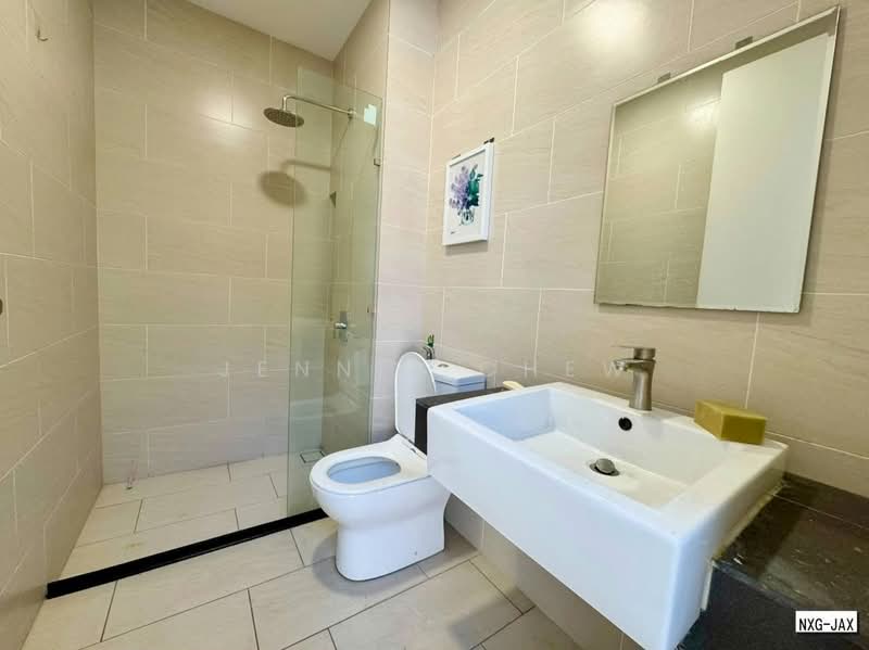 Semi-Detached House for Sale in Setia Alam (Selangor) - Jennie Chew - Bathroom - PropertyGuru.com.my