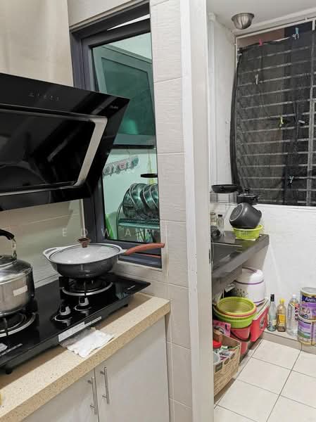 Condominium for Sale at The Vyne - Edward Yap - Kitchen - PropertyGuru.com.my