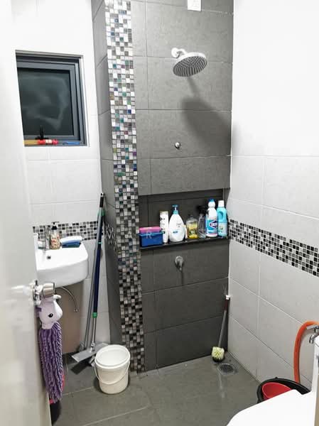 Condominium for Sale at The Vyne - Edward Yap - Bathroom - PropertyGuru.com.my
